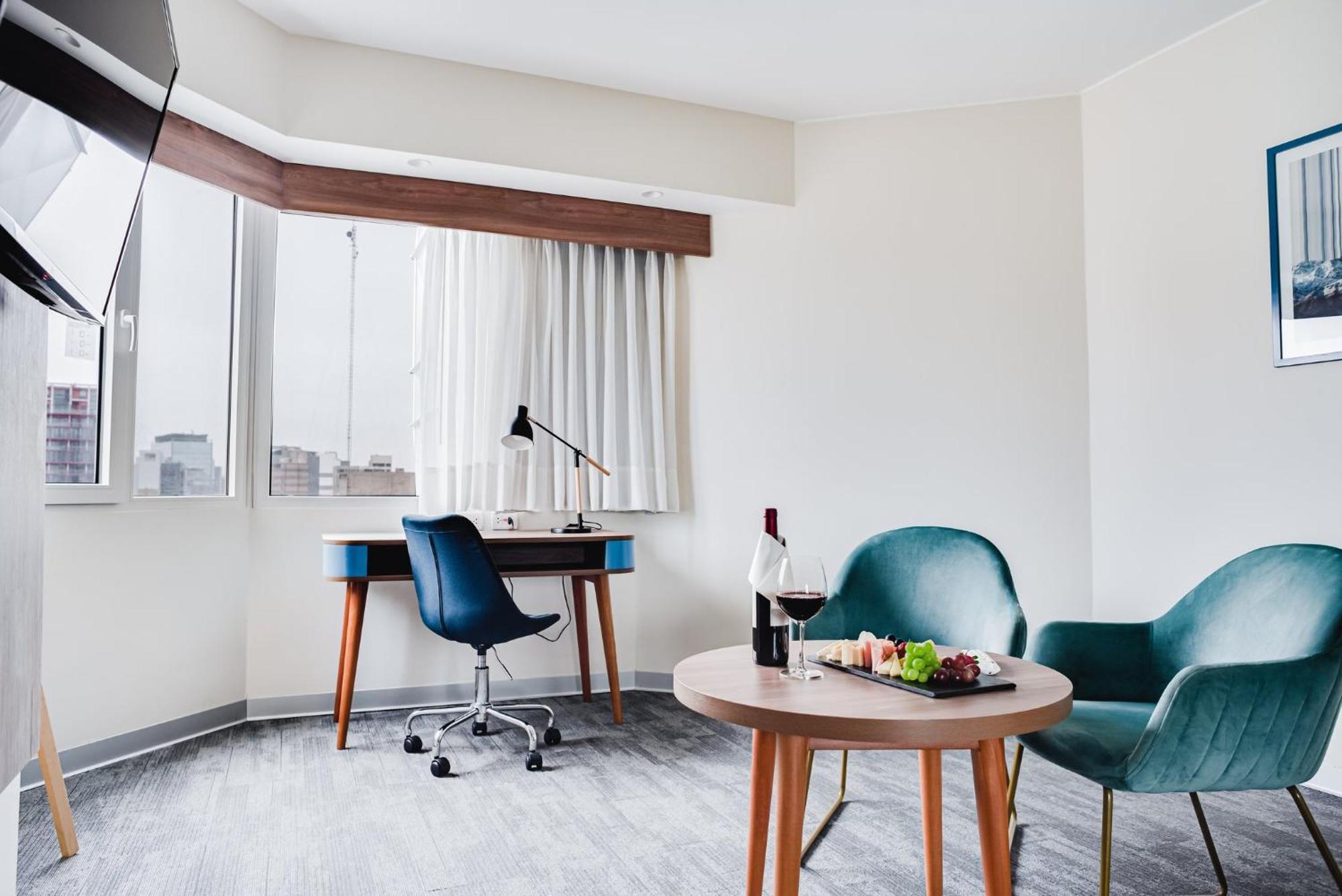 فندق كراون بلازا ليما المظهر الخارجي الصورة A room at the hotel